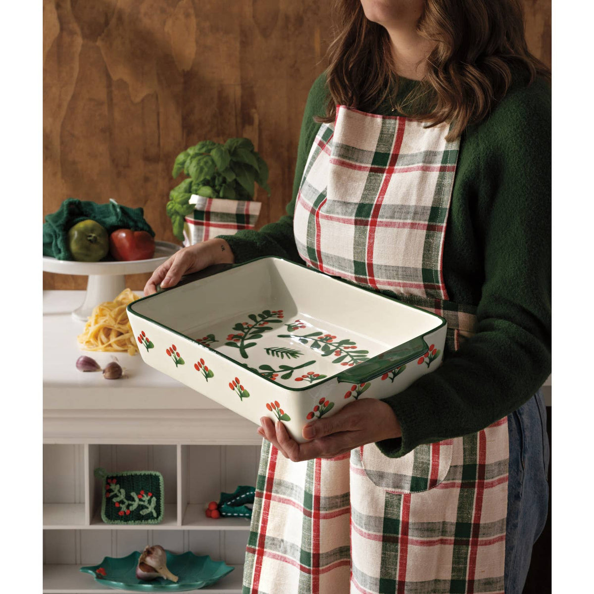 Winterberry Baking Dish