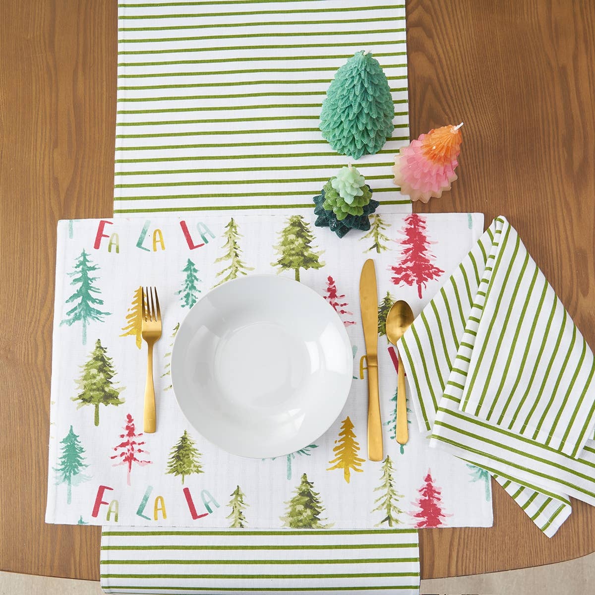 Christmas Winter Wonderland Green Table Runner